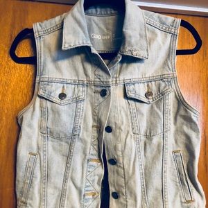 Cropped denim vest